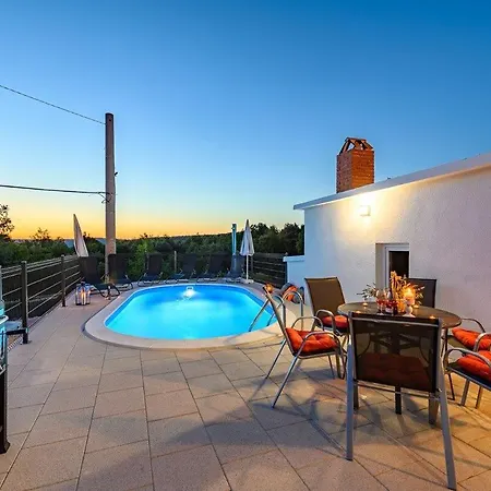 Casa Paradiz Apartment *