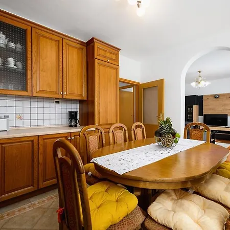 Apartment Paradiz